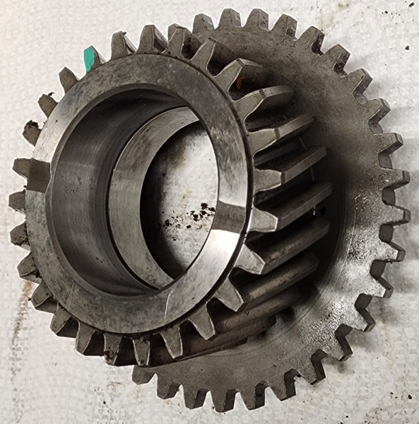 Deere 5075M D-range Helical Gear 26T