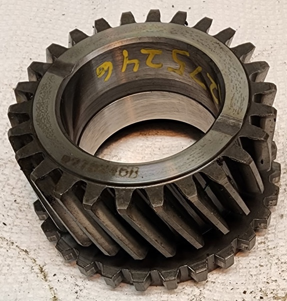 Deere 5075M D-range Helical Gear